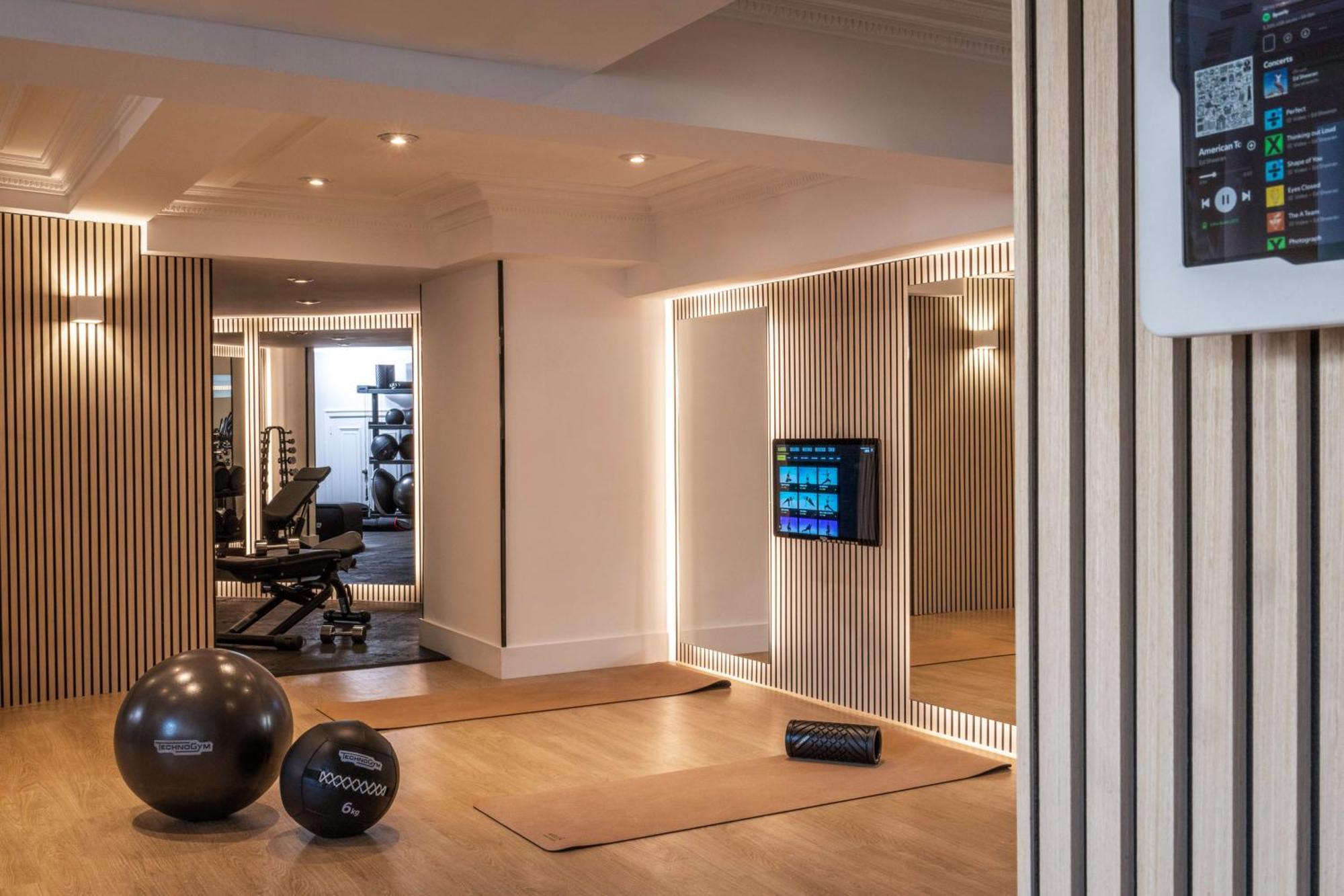 Hotel The Level At Melia White House Londres Exterior foto